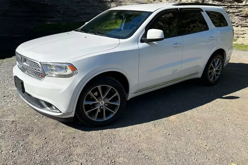 2020 Dodge Durango SXT Plus photo 1