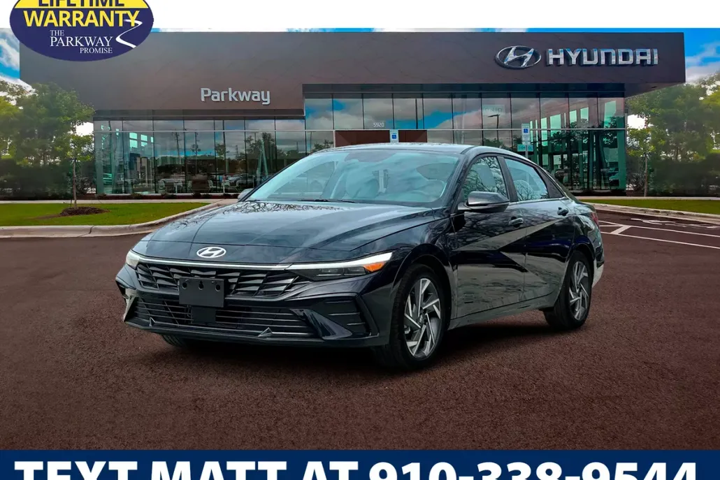 2025 Hyundai Elantra Hybrid Limited photo 1