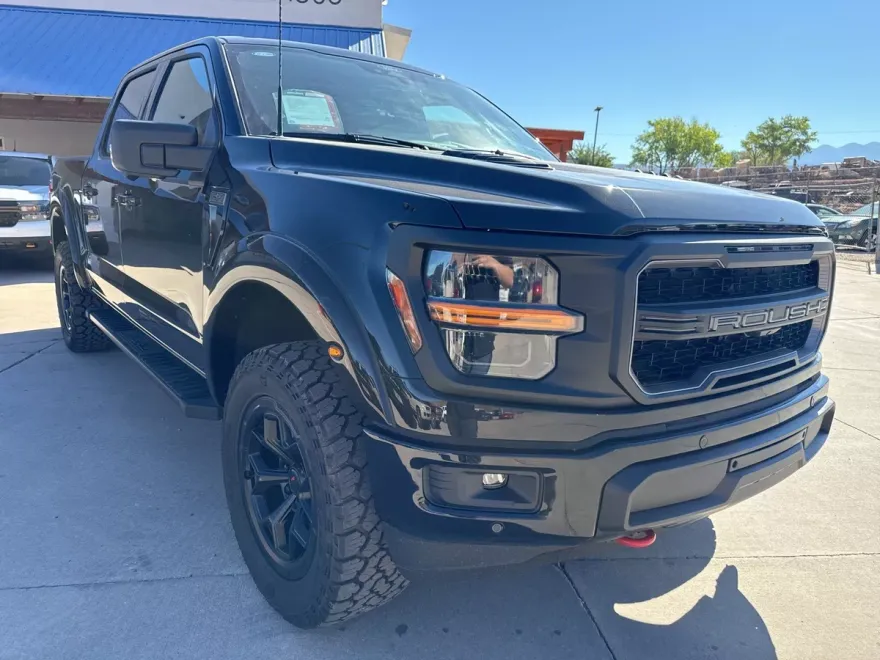2024 Ford F-150 XLT photo 1