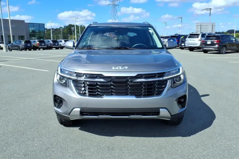 2024 Kia Seltos S X-Line photo 1