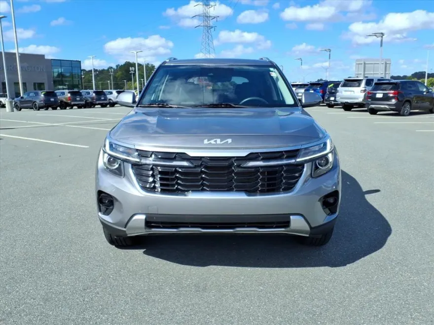 2024 Kia Seltos S X-Line photo 1