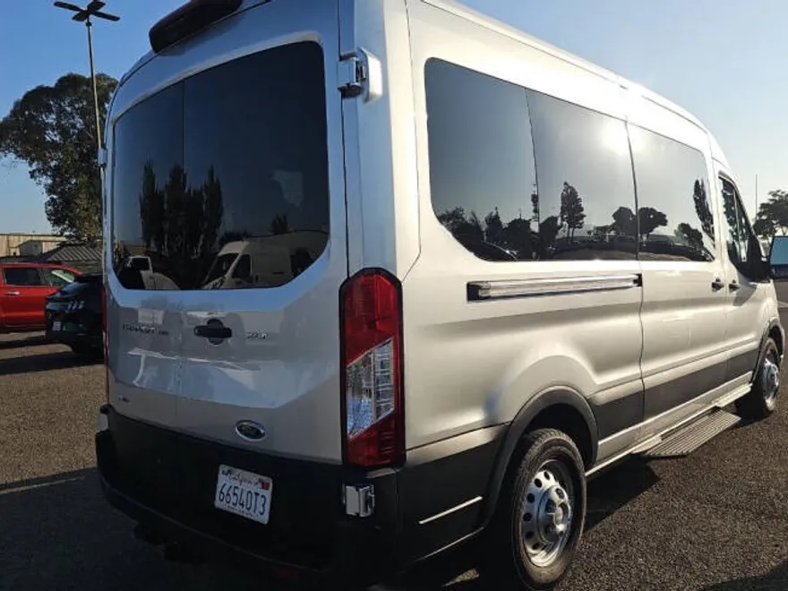 2023 Ford Transit XLT photo 1