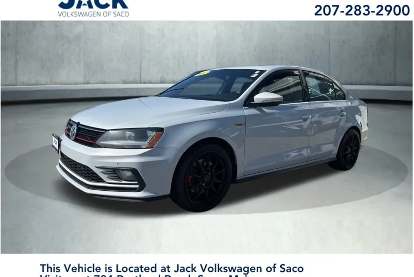 2017 Volkswagen Jetta GLI photo 1
