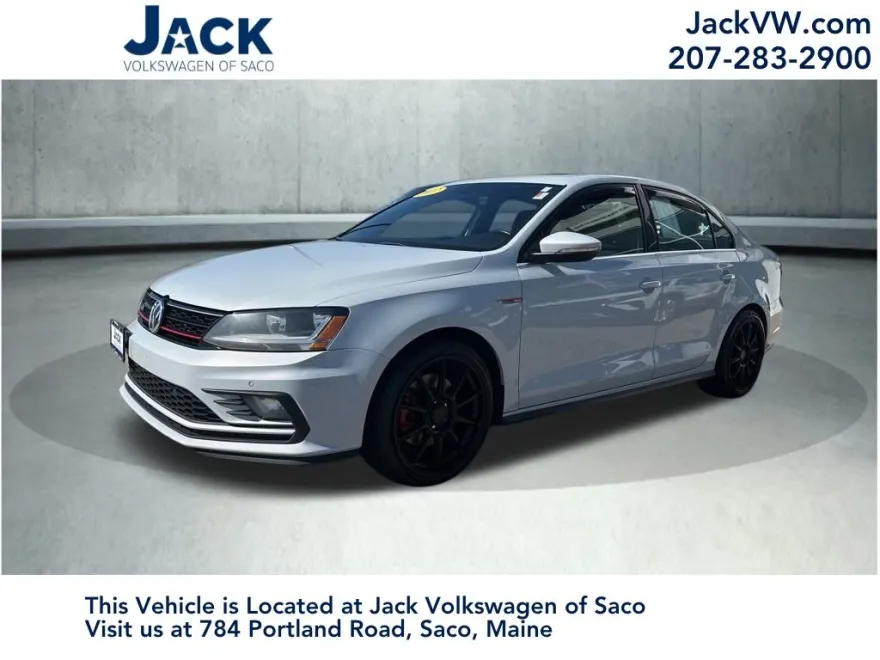 2017 Volkswagen Jetta GLI photo 1