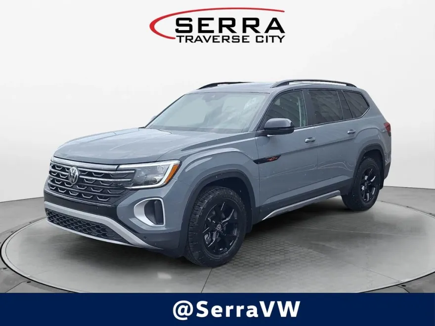 2025 Volkswagen Atlas Peak Edition SE photo 1