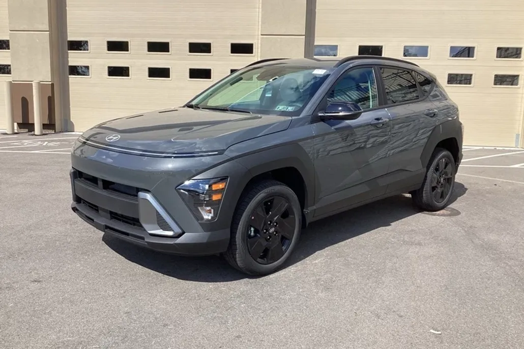 2026 Hyundai Kona SEL photo 1