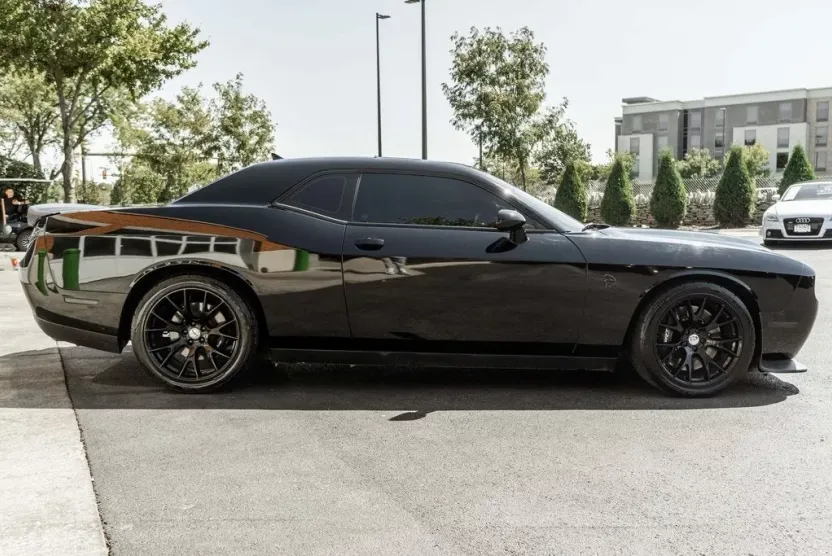 2022 Dodge Challenger SRT8 Hellcat Redeye photo 1