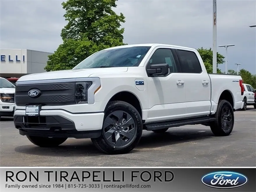2025 Ford F-150 Lightning photo 1