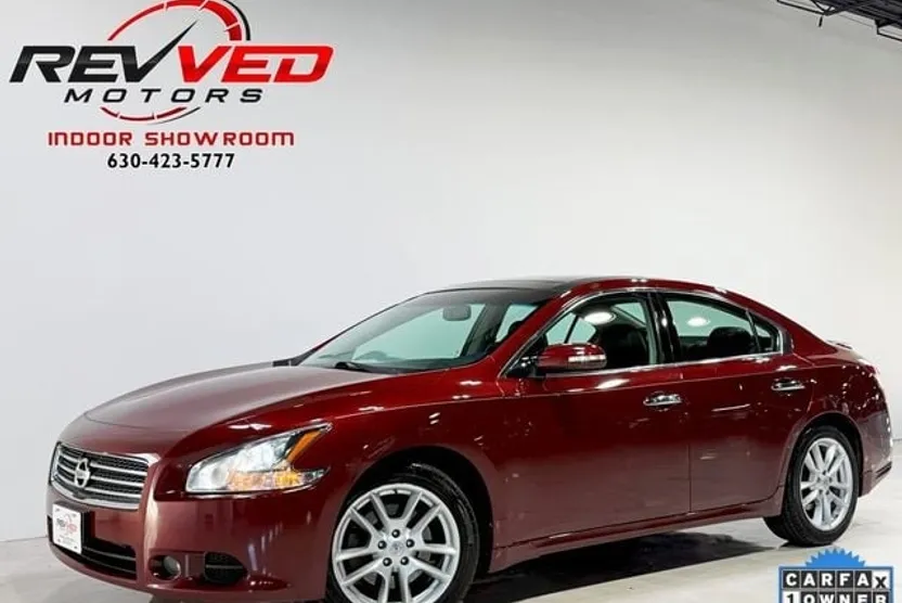 2009 Nissan Maxima SV photo 1