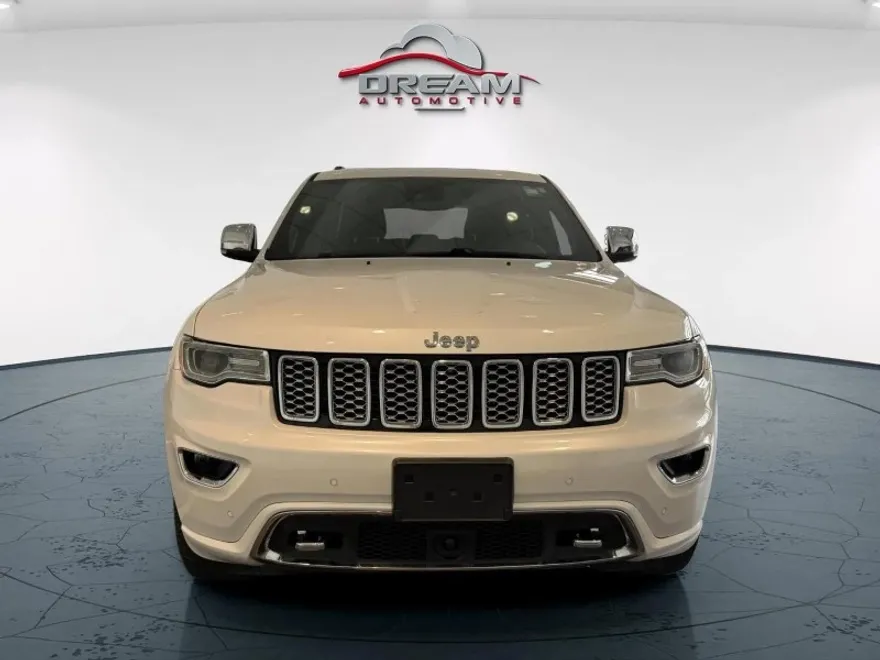 2020 Jeep Grand Cherokee Overland photo 1