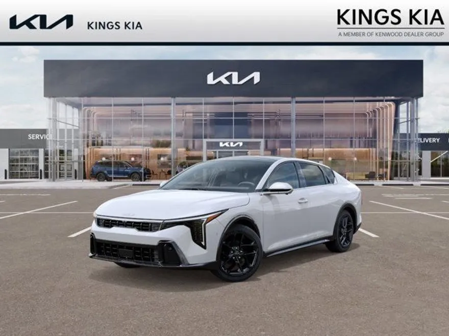 2025 Kia K4 GT-Line Turbo photo 1