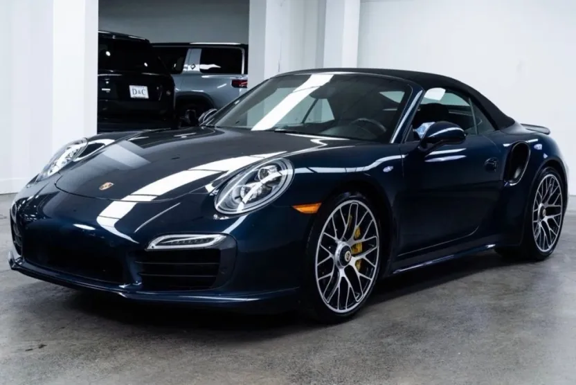 2015 Porsche 911 S Cabriolet photo 1