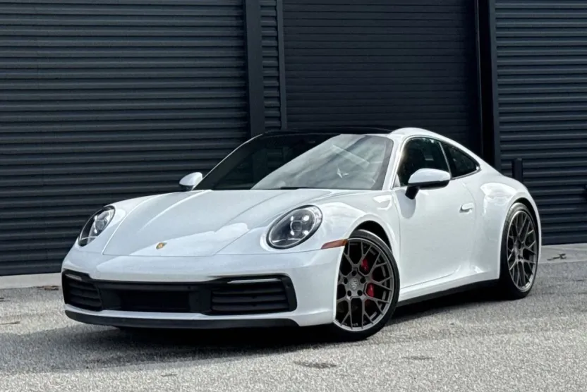 2022 Porsche 911 4S 4 GTS photo 1
