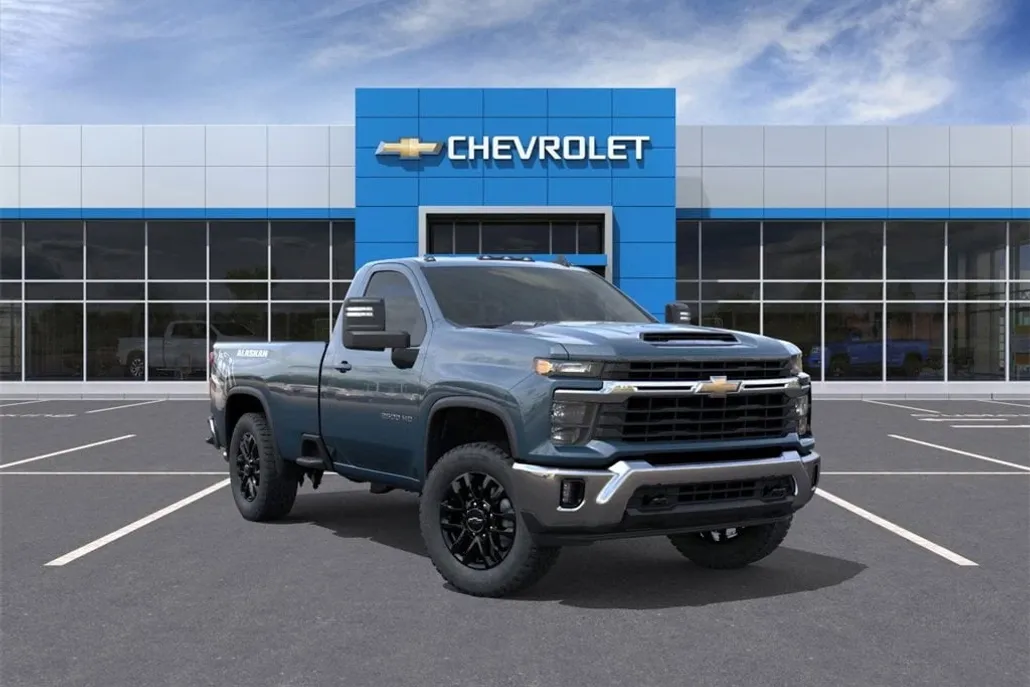 2026 Chevrolet Silverado 2500HD LT photo 1