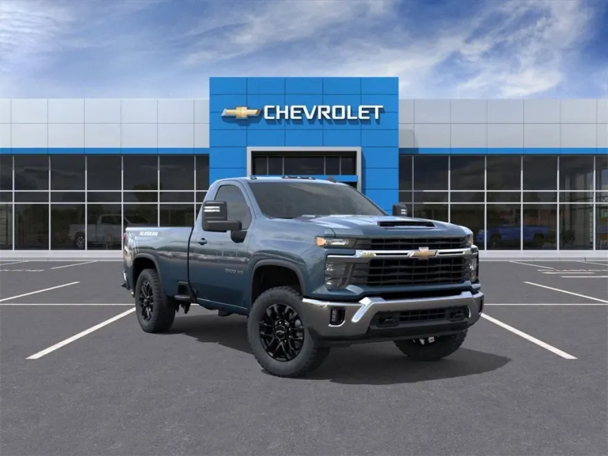 2026 Chevrolet Silverado 2500HD LT photo 1