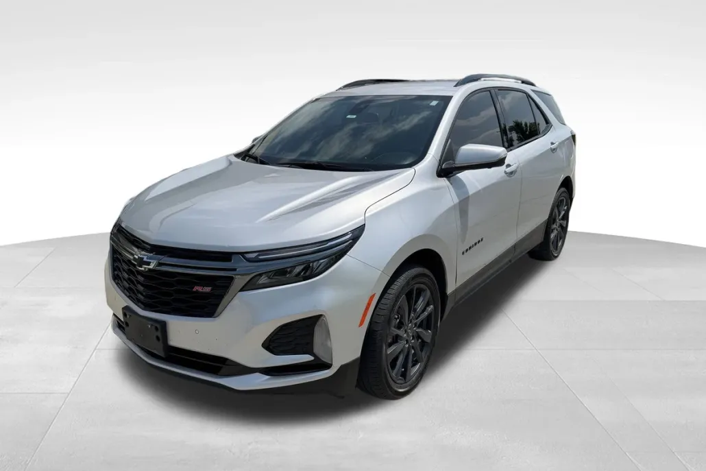 2022 Chevrolet Equinox RS photo 1