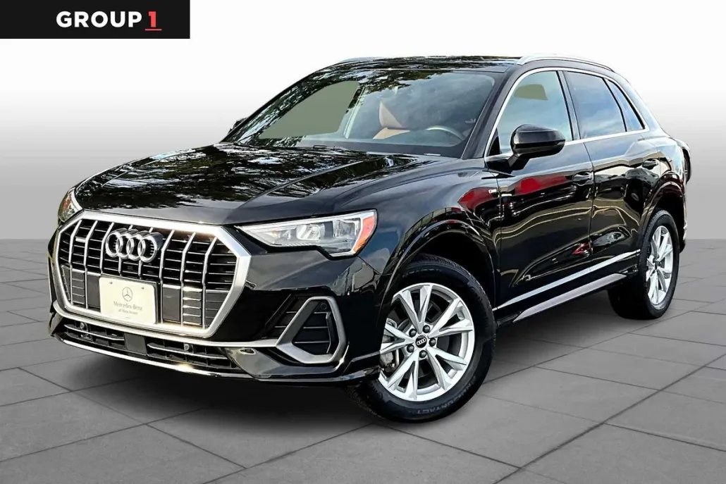 2021 Audi Q3 S line Premium photo 1