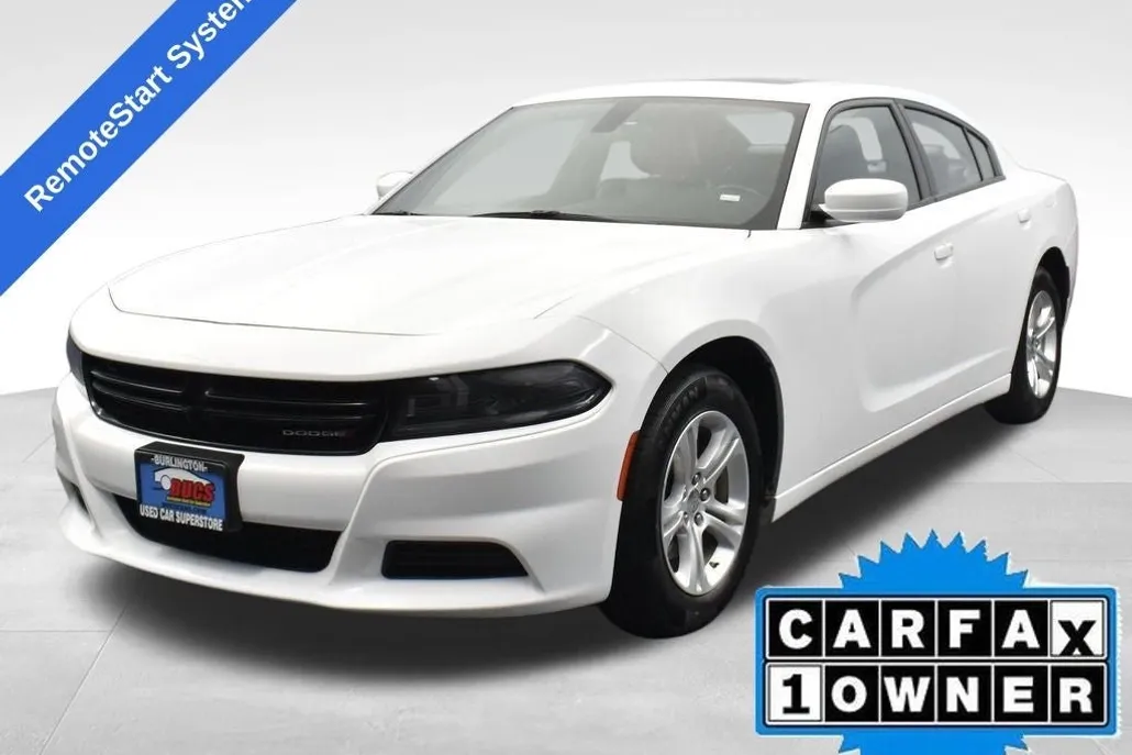 2022 Dodge Charger SXT photo 1