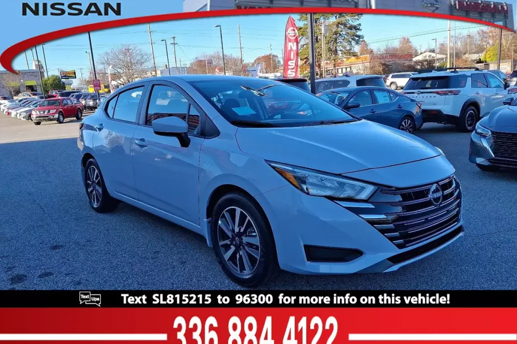 2025 Nissan Versa SV photo 1