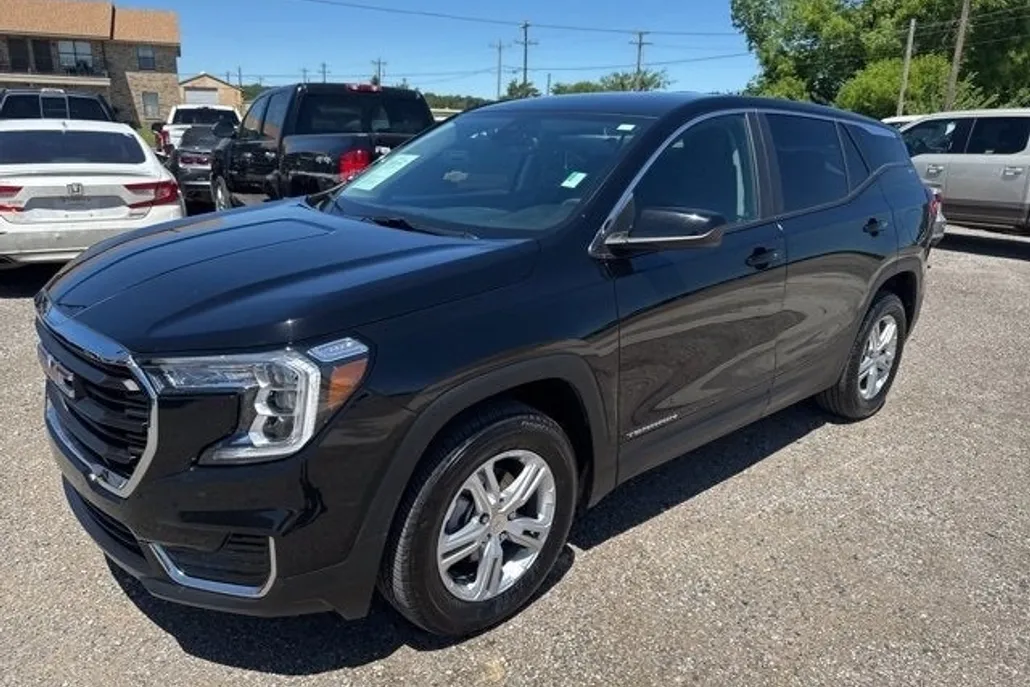 2024 Gmc Terrain SLE photo 1
