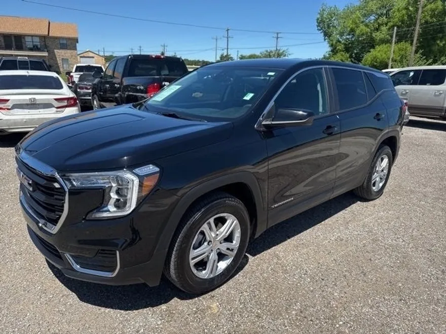 2024 Gmc Terrain SLE photo 1
