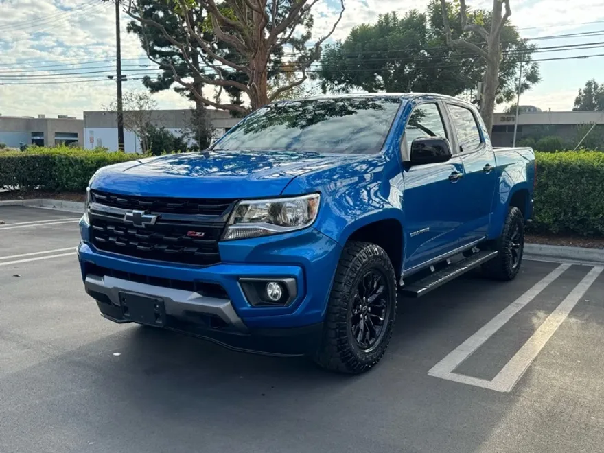 2022 Chevrolet Colorado Z71 photo 1