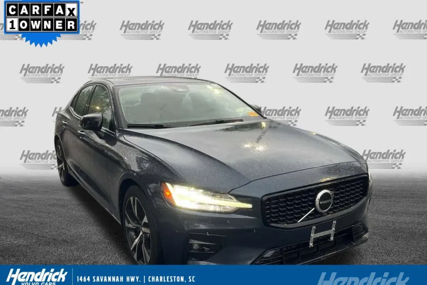 2024 Volvo S60 Core photo 1