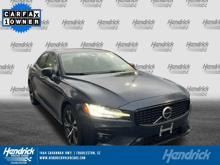 2024 Volvo S60 Core photo 1