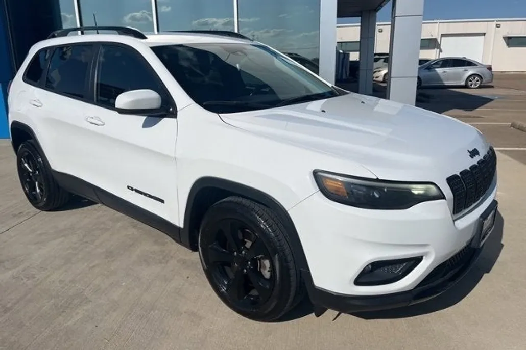 2021 Jeep Cherokee Altitude photo 1