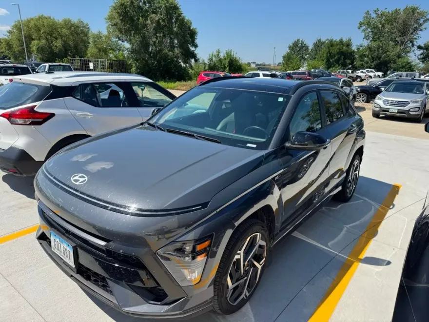 2024 Hyundai Kona N Line photo 1