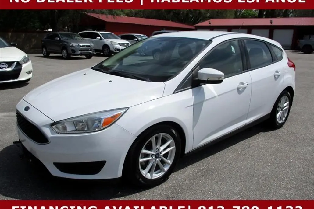 2017 Ford Focus SE photo 1
