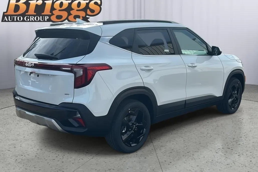 2026 Kia Seltos EX photo 1