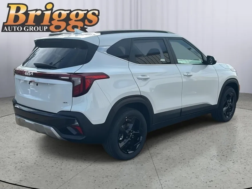 2026 Kia Seltos EX photo 1