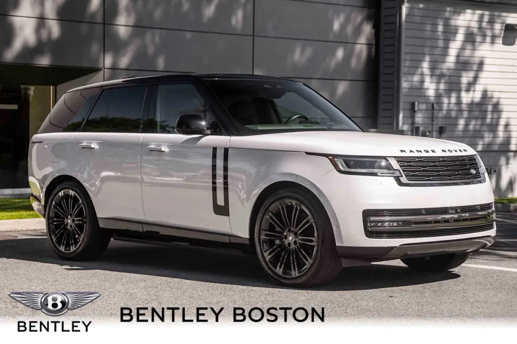 2024 Land Rover Range Rover SE photo 1
