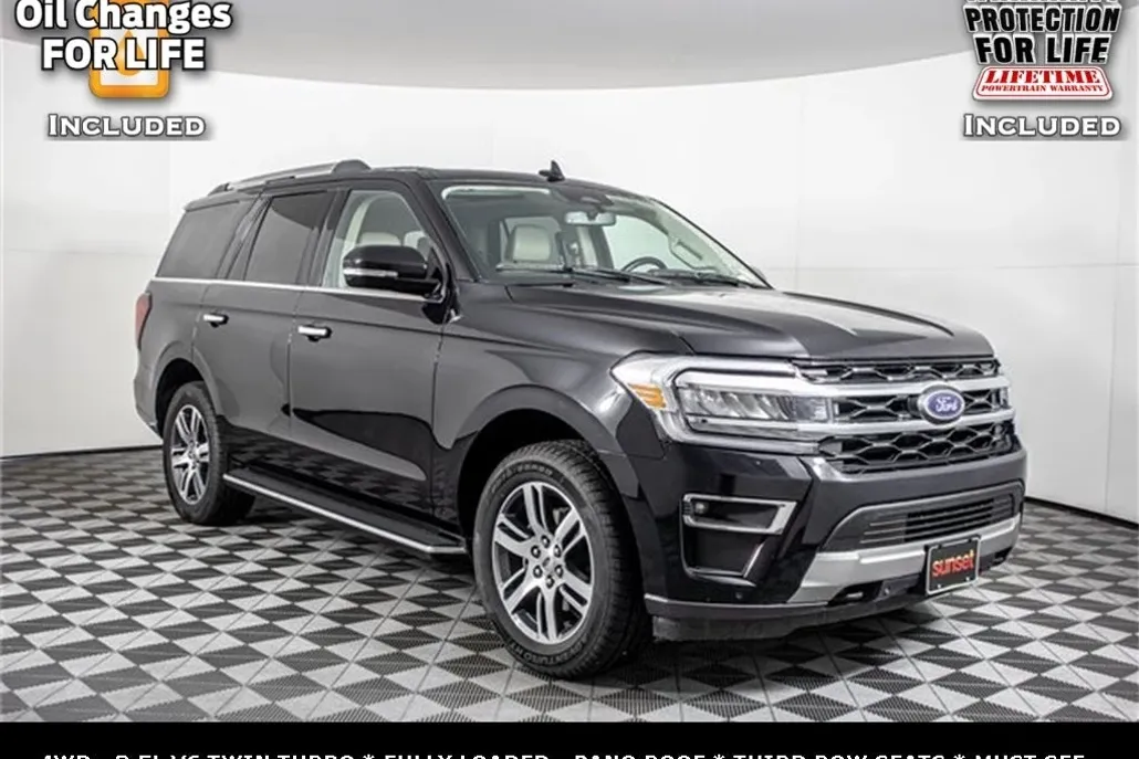 2023 Ford Expedition Limited photo 1