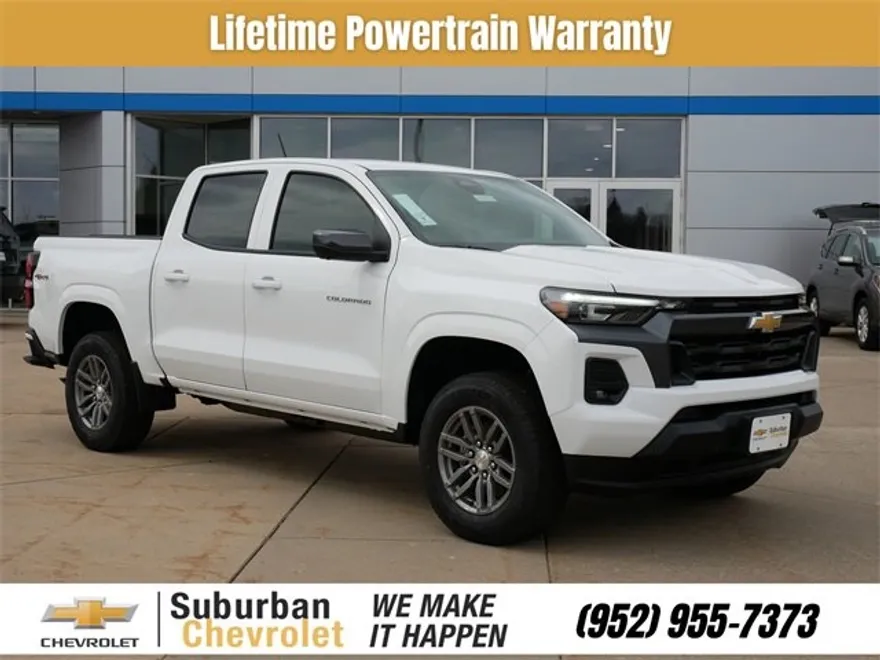 2025 Chevrolet Colorado Work Truck LT photo 1