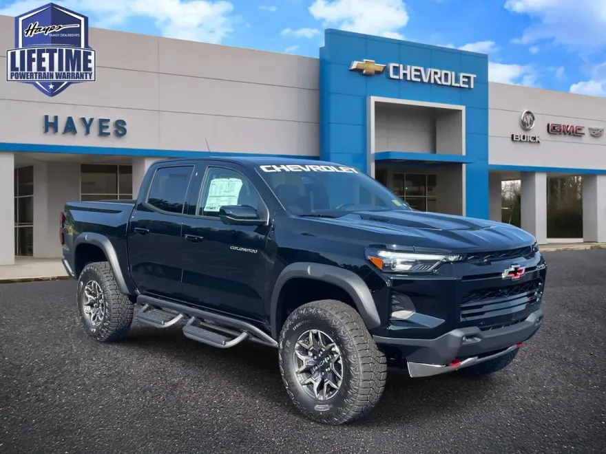 2025 Chevrolet Colorado ZR2 photo 1