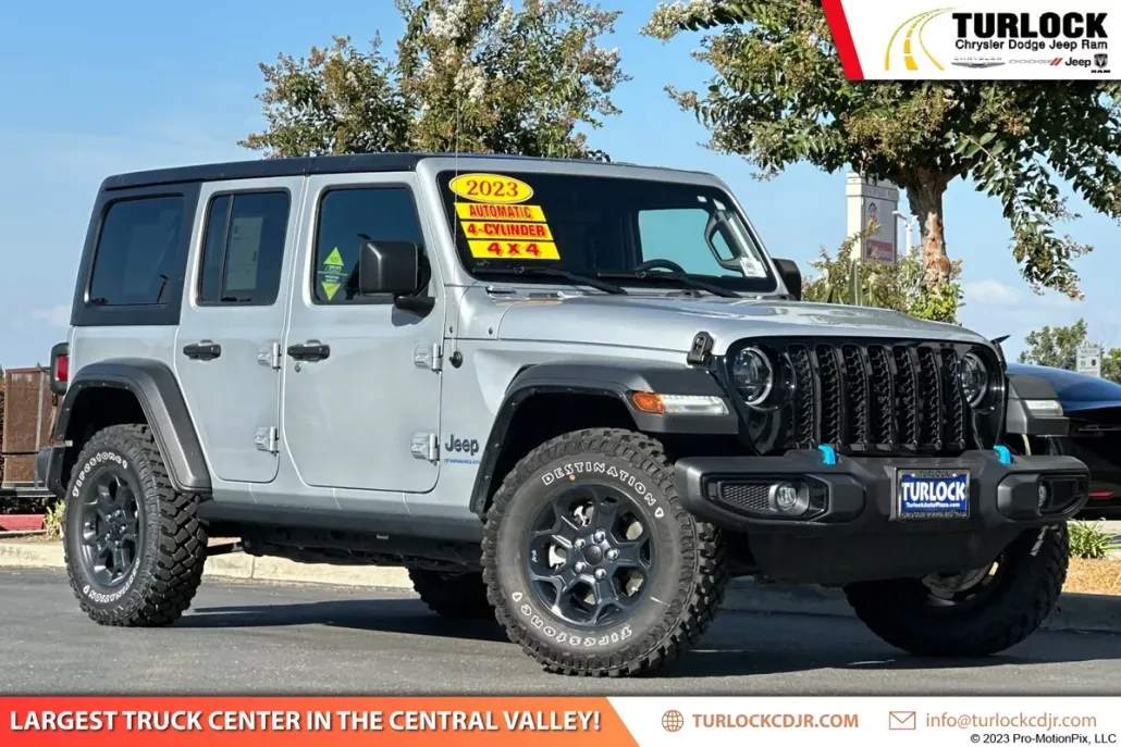 2023 Jeep Wrangler Base 4xe photo 1