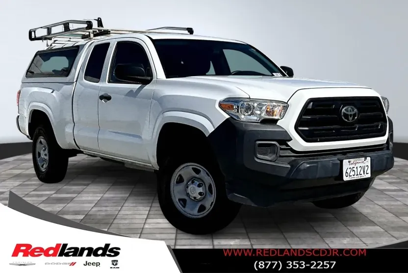 2019 Toyota Tacoma SR photo 1