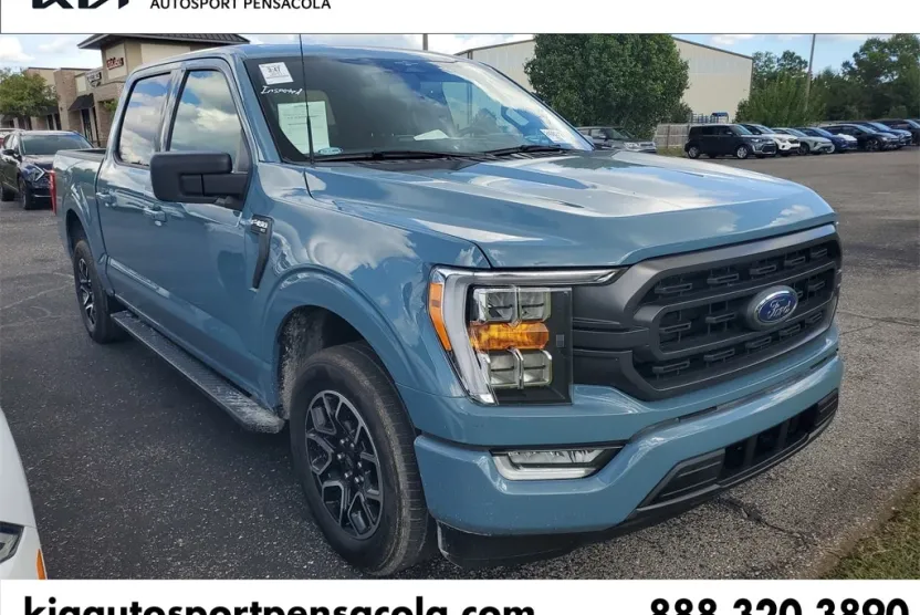 2023 Ford F-150 XLT photo 1