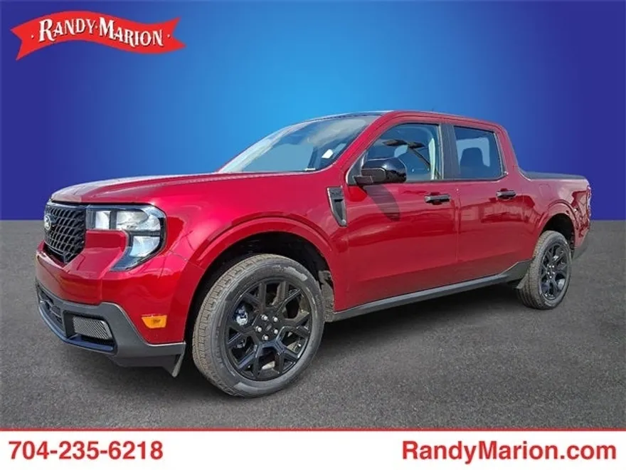 2025 Ford Maverick XLT photo 1