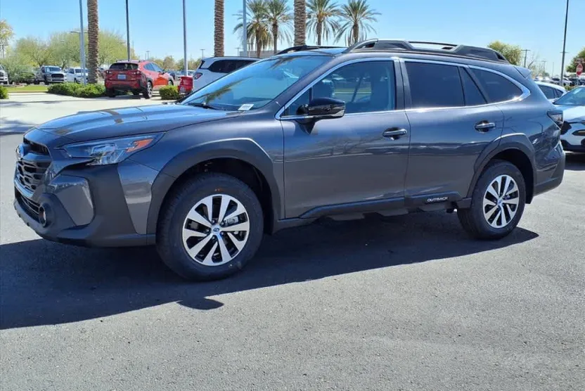 2025 Subaru Outback Premium photo 1
