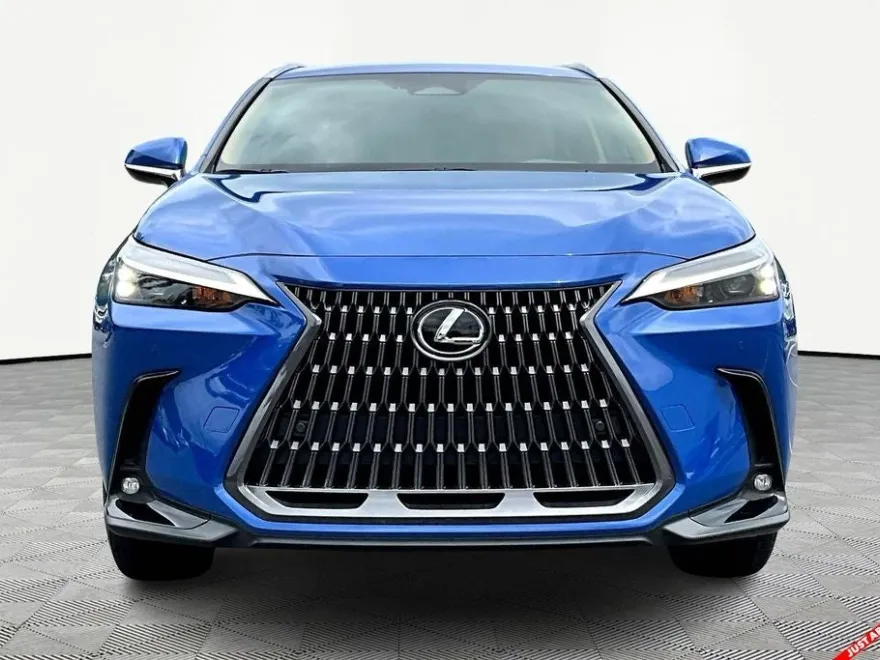2025 Lexus NX 250 photo 1