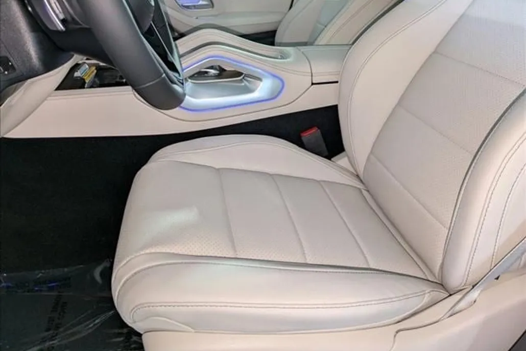 2026 Mercedes Benz GLE 450 4MATIC photo 1