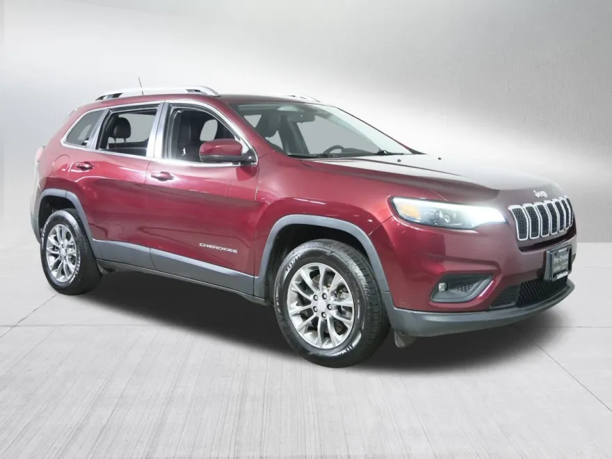 2019 Jeep Cherokee Latitude photo 1