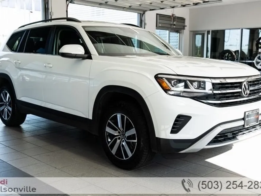 2022 Volkswagen Atlas SE photo 1