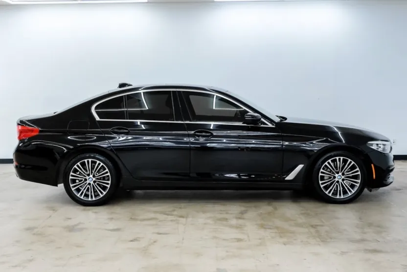 2019 Bmw 530i Sedan photo 1