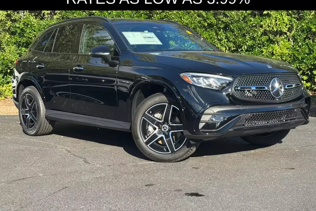 2026 Mercedes Benz GLC 300 4MATIC photo 1