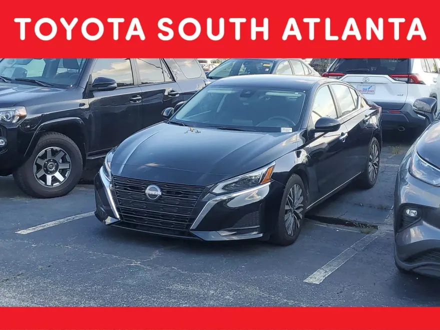 2023 Nissan Altima 2.5 SV photo 1