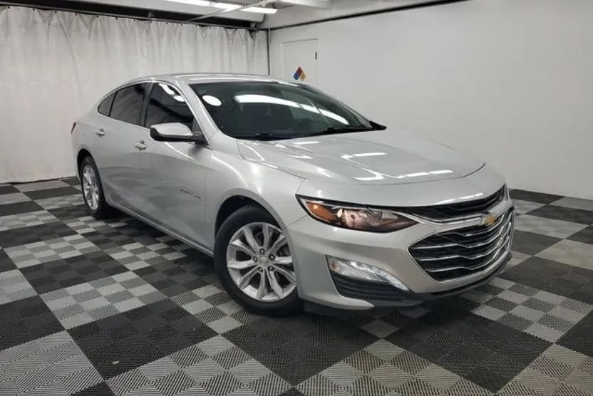 2020 Chevrolet Malibu 1LT photo 1
